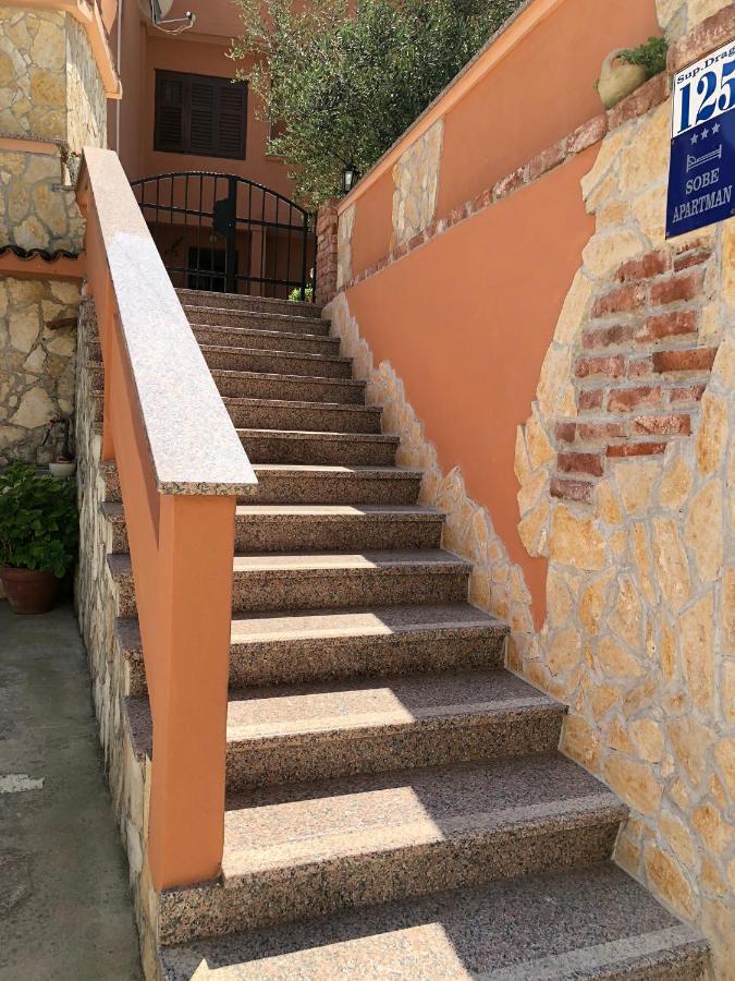 Guesthouse Tariba Supetarska Draga Exterior photo