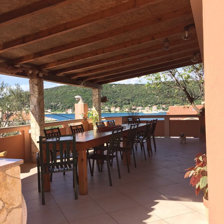 Guesthouse Tariba Supetarska Draga Exterior photo