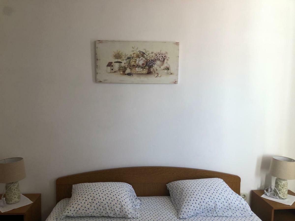 Guesthouse Tariba Supetarska Draga Exterior photo